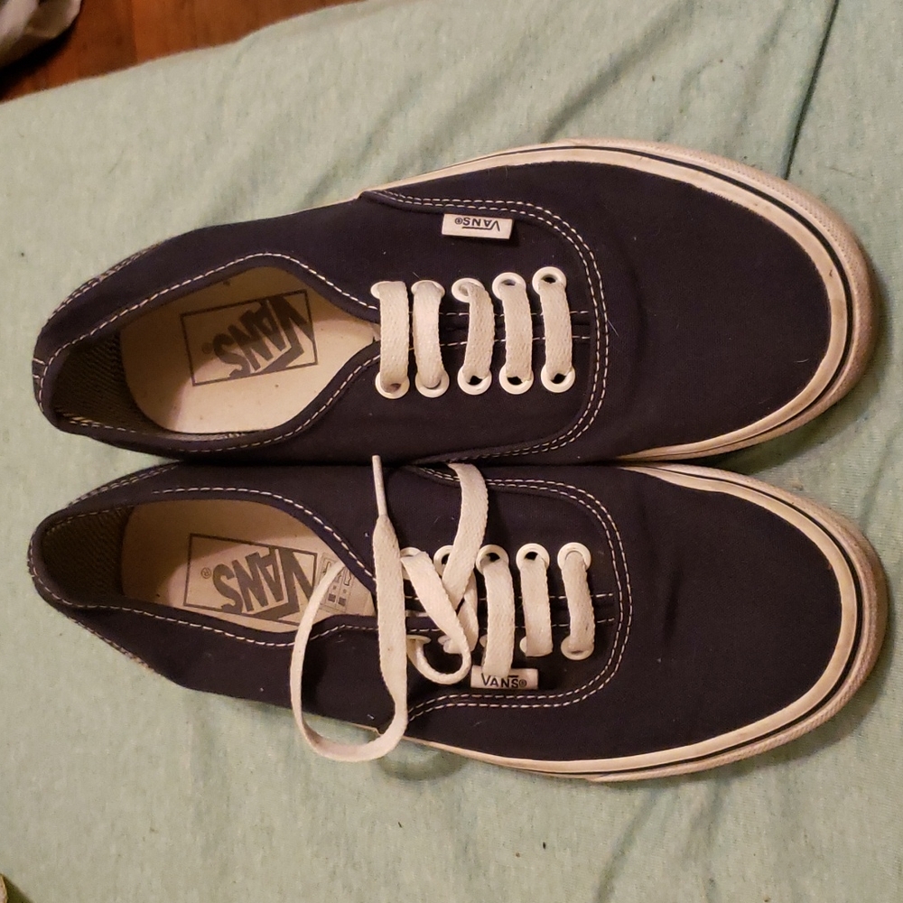 Vans blue
